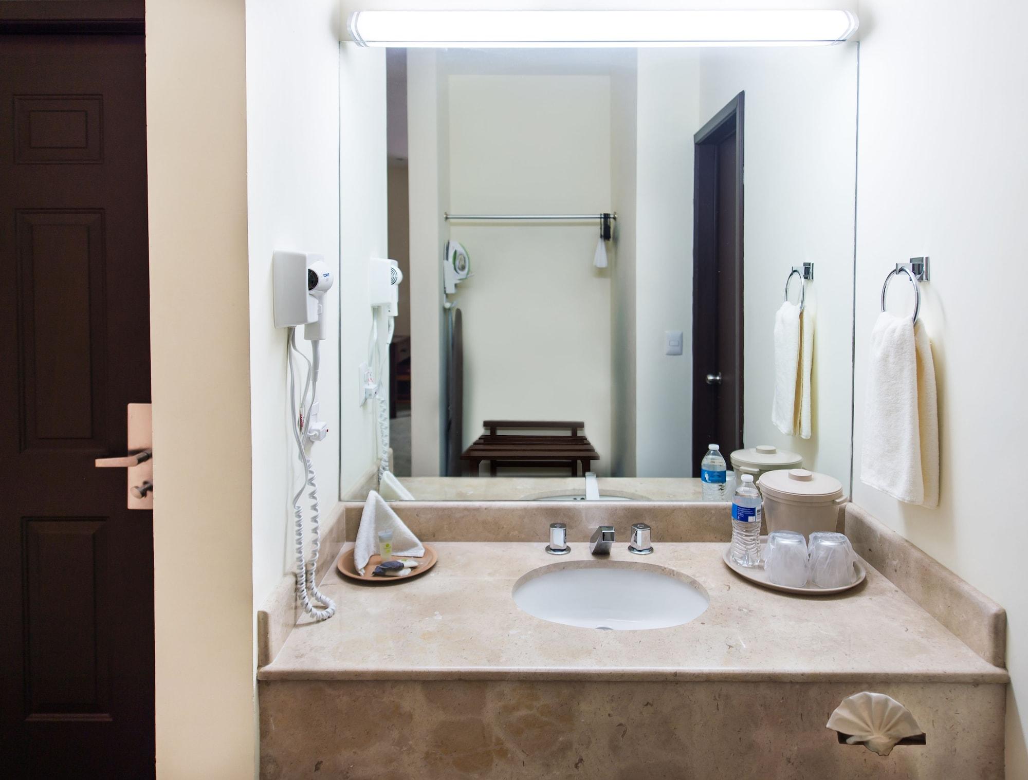 Hotel Brio Inn Ciudad Victoria Bagian luar foto
